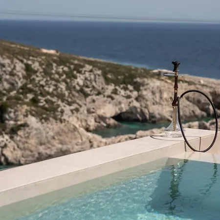 Limnionas 'absolute' Cave Villa Kampi (Zakynthos)